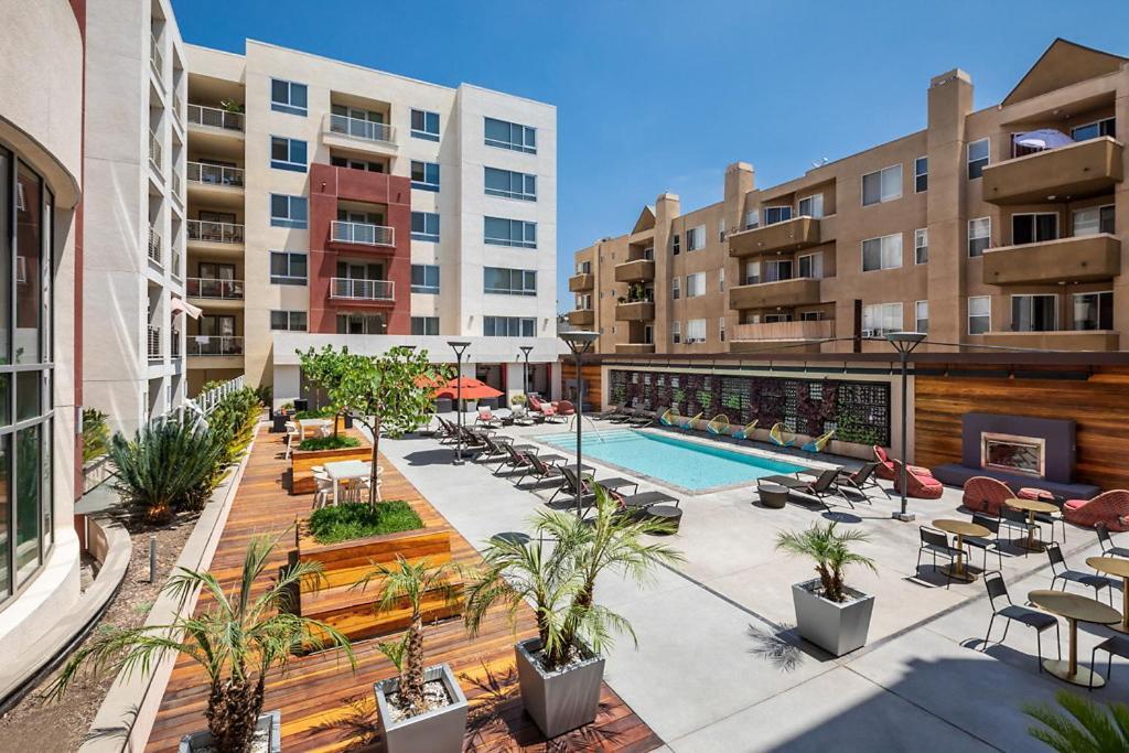One Bedroom Gem In Weho Los Angeles Dış mekan fotoğraf