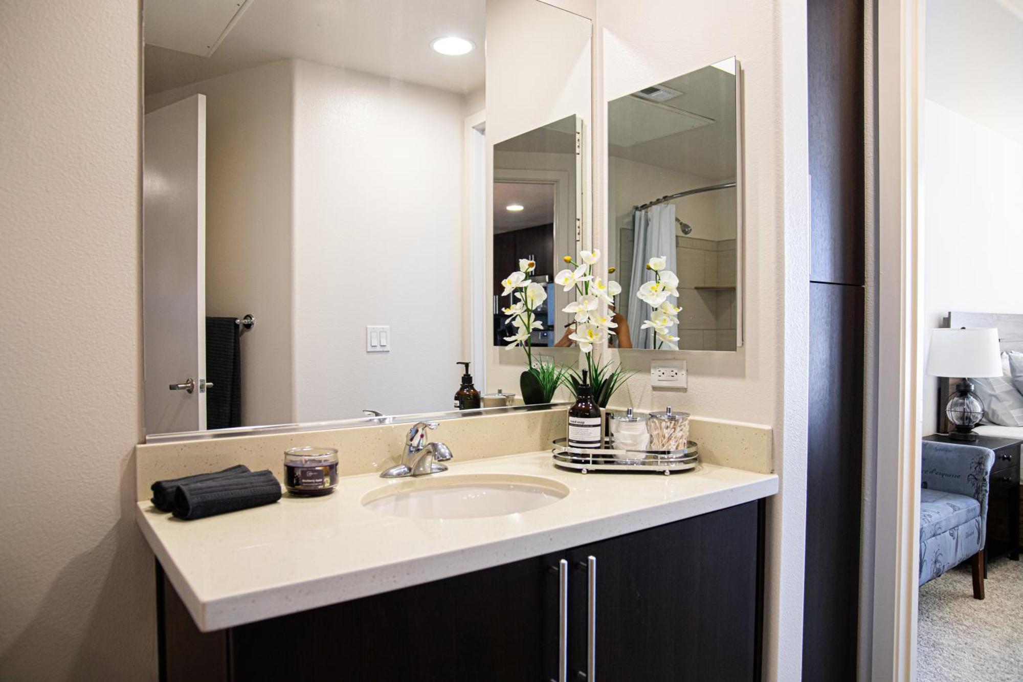 One Bedroom Gem In Weho Los Angeles Dış mekan fotoğraf